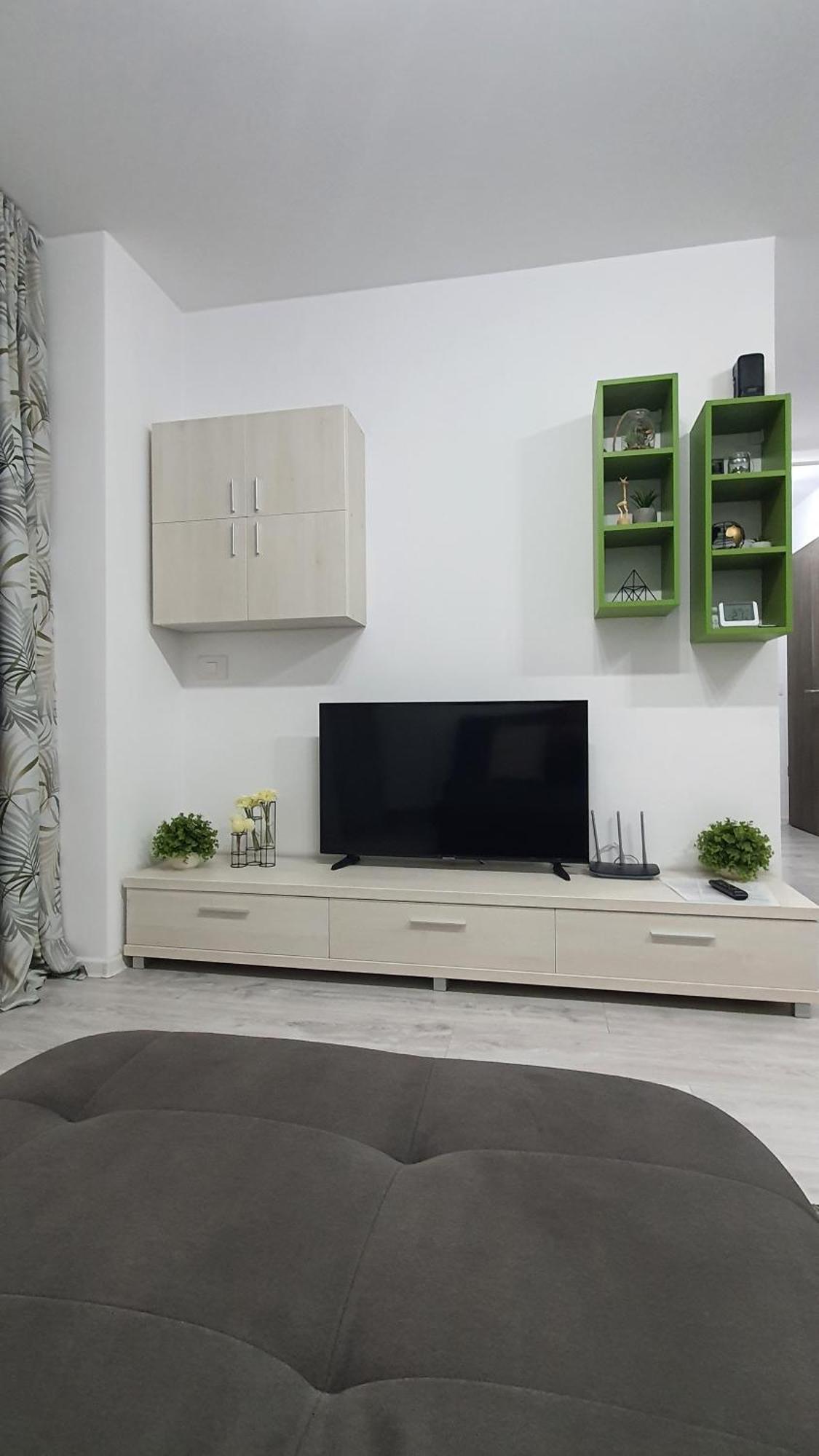 Green Apartment Coresi Brasov Ngoại thất bức ảnh